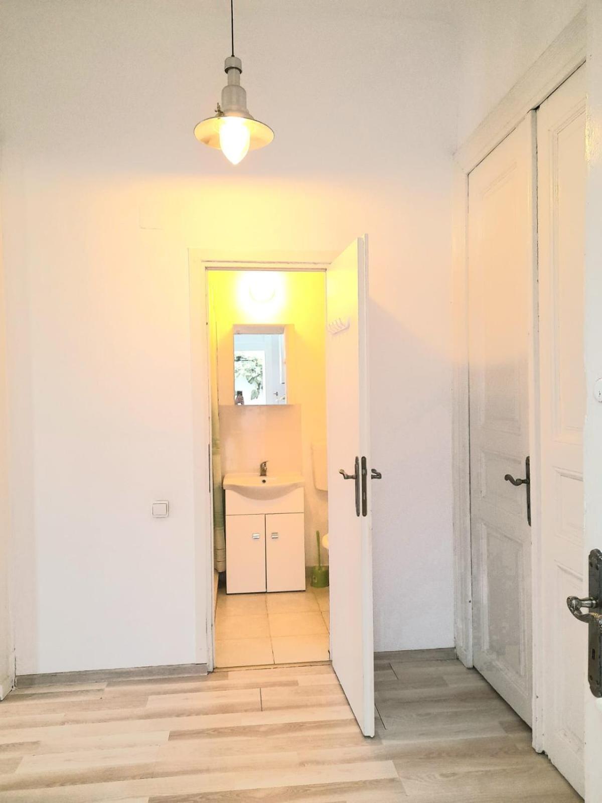 Casa Liveni Apartment Bucharest Exterior photo
